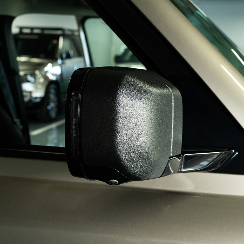 【工賃込・弊社取付】LAND ROVER ディフェンダー専用 ドアミラーカバー - ラプターライナー塗装仕上げ