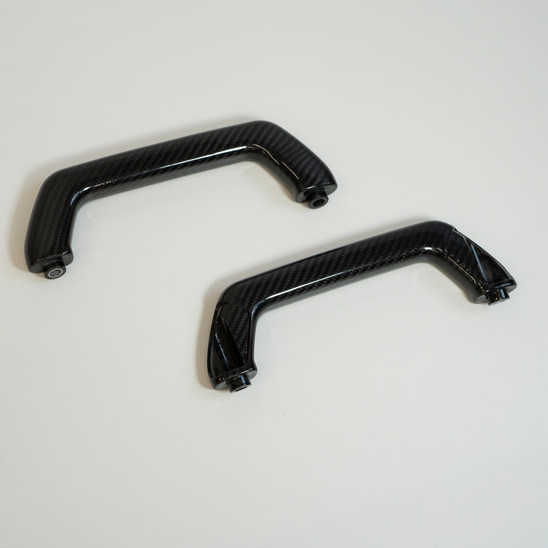カーボンファイバー・グラブハンドル