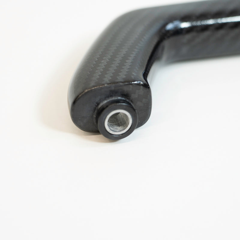 カーボンファイバー・グラブハンドル